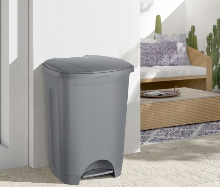 Trash Cans