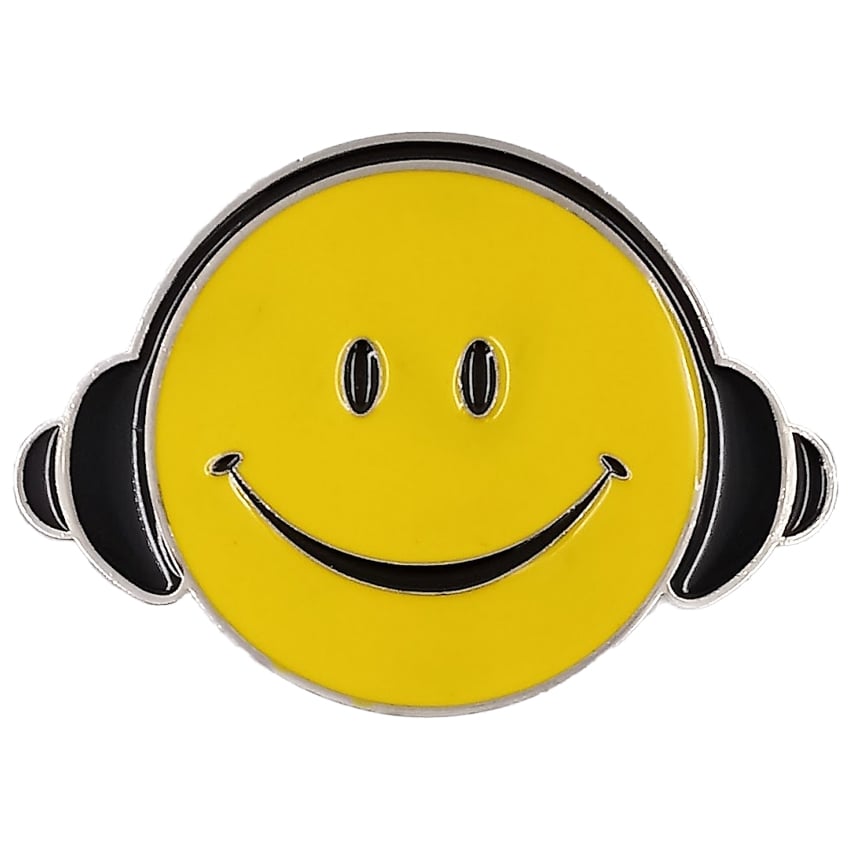Smiling Face with HEADPHONES Belt Buckle
