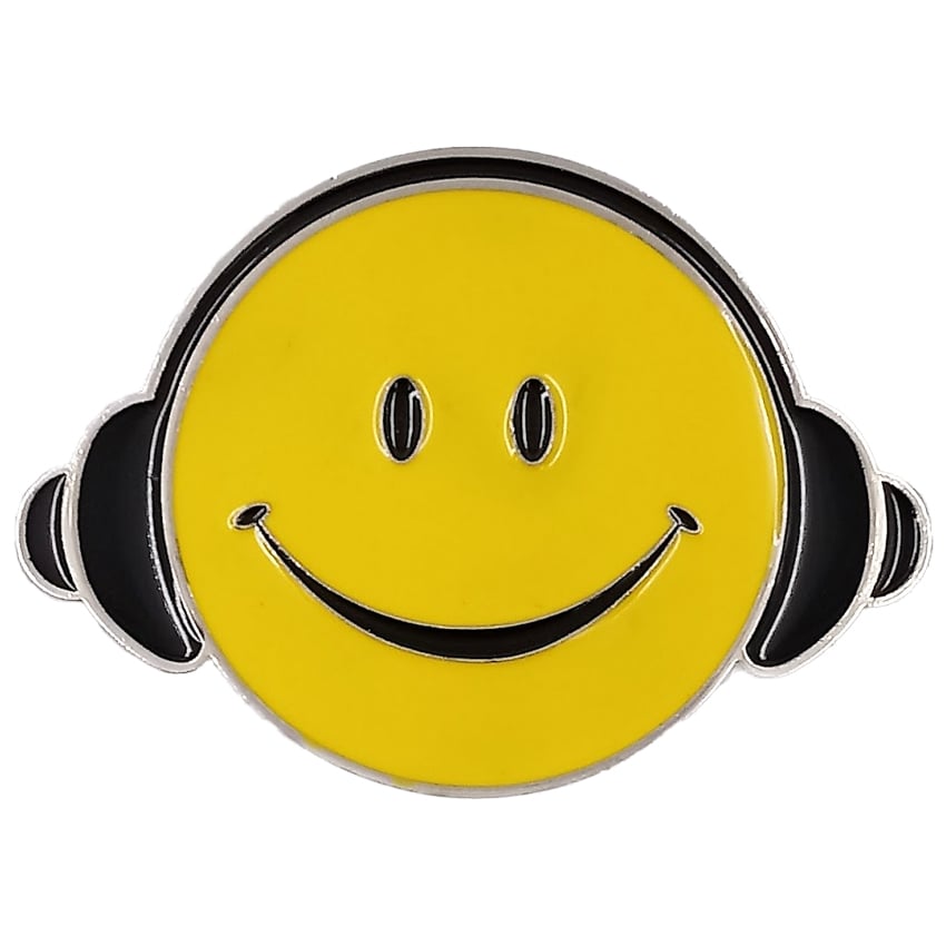 Smiling Face with Headphones Belt Buckle