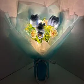 Blue Crochet Flowers Mother's Day Bouquets wholesale options for kiosks