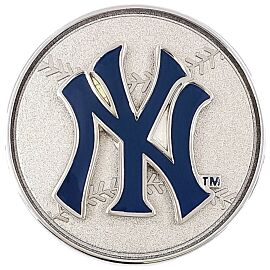 New York Yankees Baseball Team licensed belt buckle