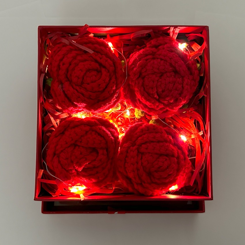 Square Flower GIFT Box with 4-Red Crochet Rose Heads | Small Size