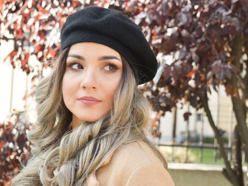 20 Winter Outfits With Trapper Hats - Styleoholic