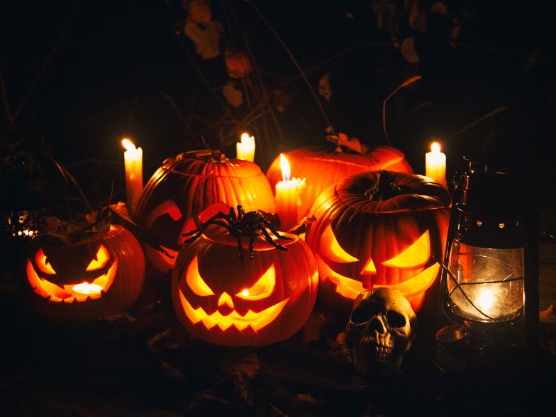 H2 Halloween